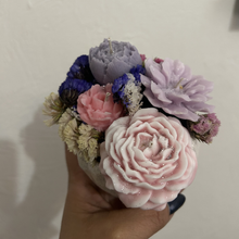 Cargar imagen en el visor de la galería, Experiencia: flores de cera
